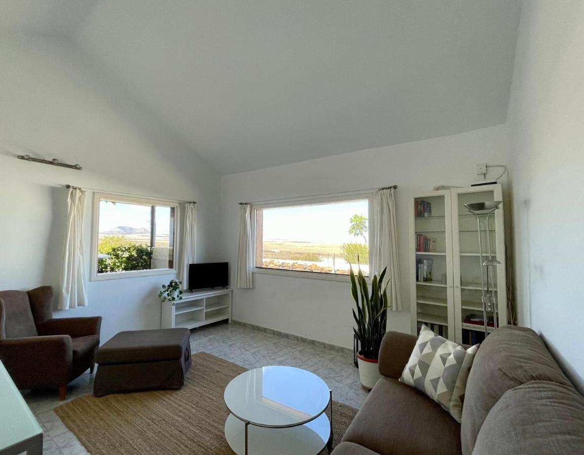 Casa Famara Villa เตกีเซ ภายนอก รูปภาพ