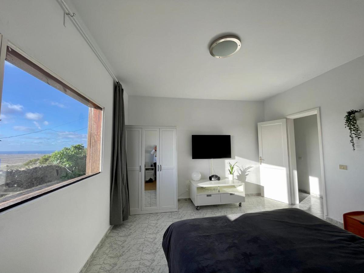 Casa Famara Villa เตกีเซ ภายนอก รูปภาพ