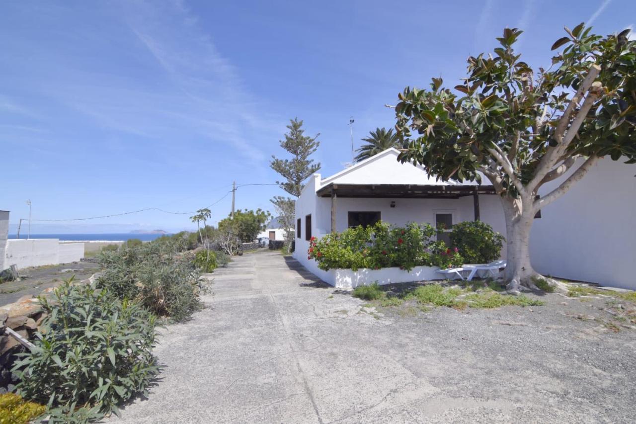 Casa Famara Villa เตกีเซ ภายนอก รูปภาพ